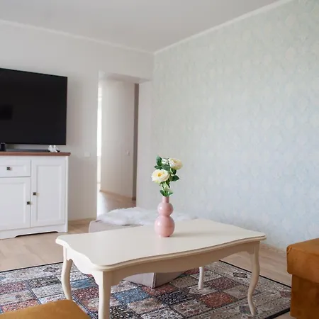 Flat In The Heart Of Apartment *